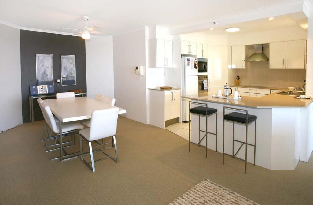 Ocean Sands Resort Gold Coast Habitación foto