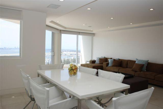 Ocean Sands Resort Gold Coast Habitación foto